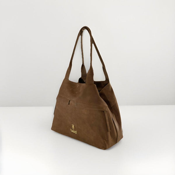 Shopping in pelle Haprjl