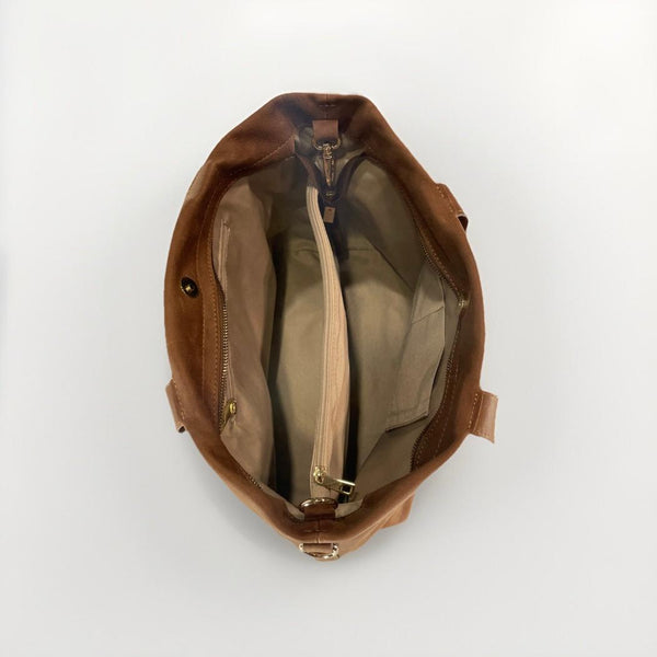 Shopping in pelle Haprjl