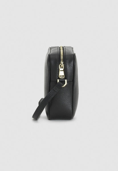 Camera bag in pelle
